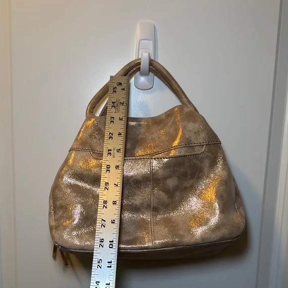 HOBO Gold Metallic Hand Bag with Distressed Leather Finish - Picture 6 of 7